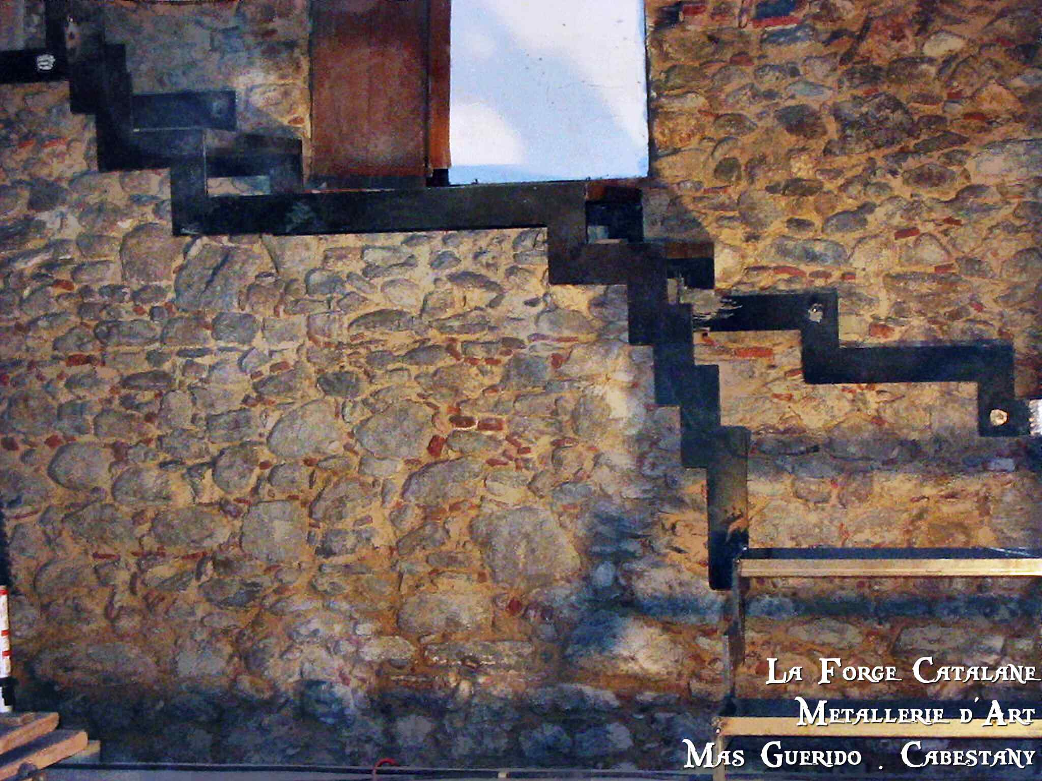 escalier limons cremaillere forge catalane.jpg